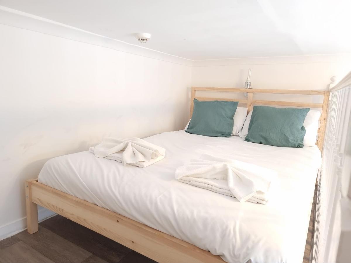F8-Mezzanine 1St Floor Flat Fits 3 Near Paddington London Exterior photo