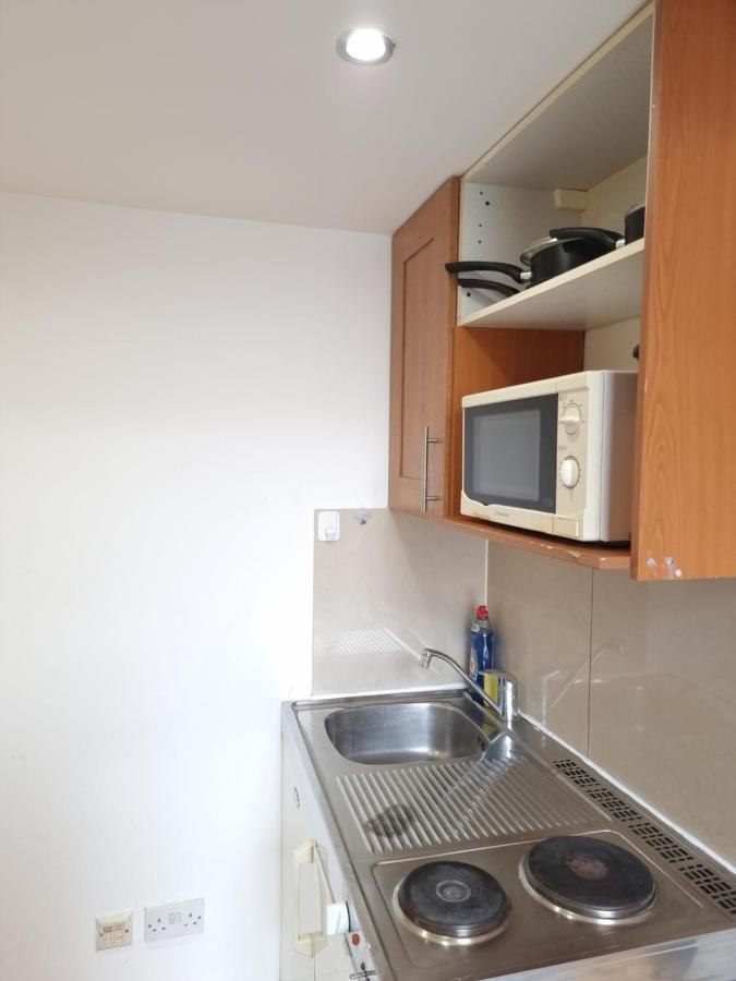 F8-Mezzanine 1St Floor Flat Fits 3 Near Paddington London Exterior photo